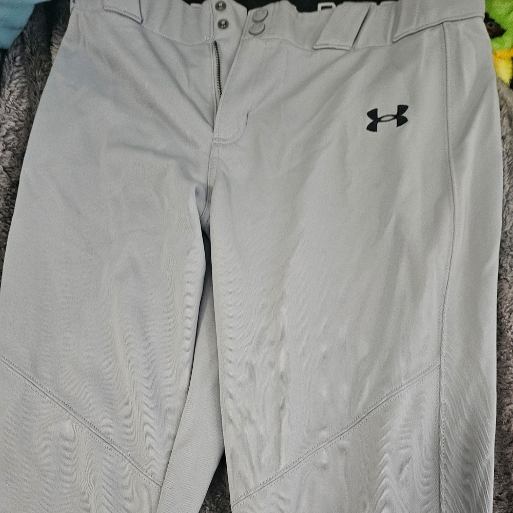Under Armour Men's Gray Athletic Joggers